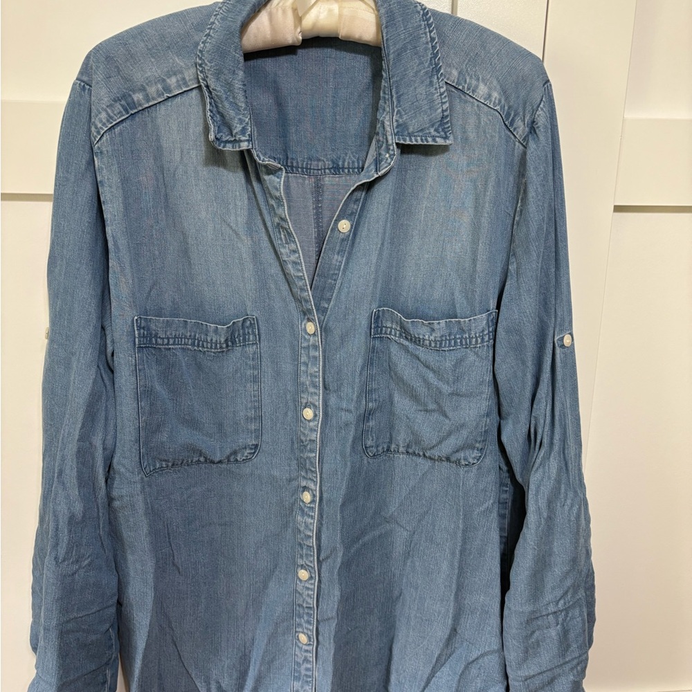 Quince Light Blue Denim Casual Button-Down Shirt